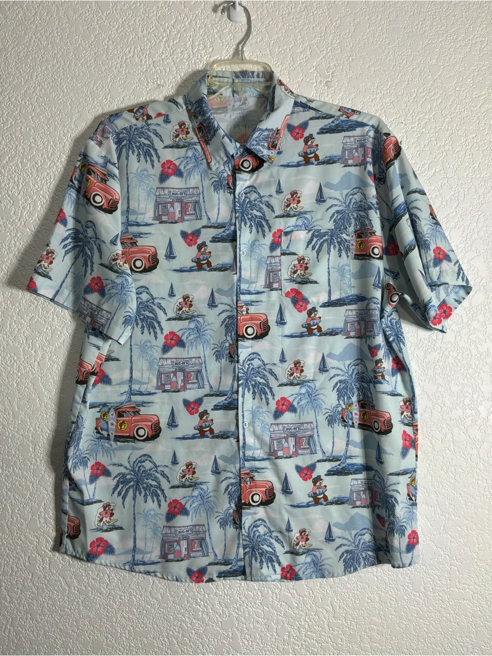 Buc-ees Men's Light Blue Tropical Print Short-Sleeve Shirt Size XL